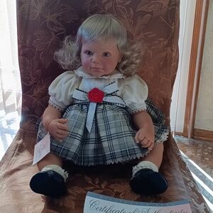 23" Lee Middleton by Reva "Party Time" vinyl baby doll